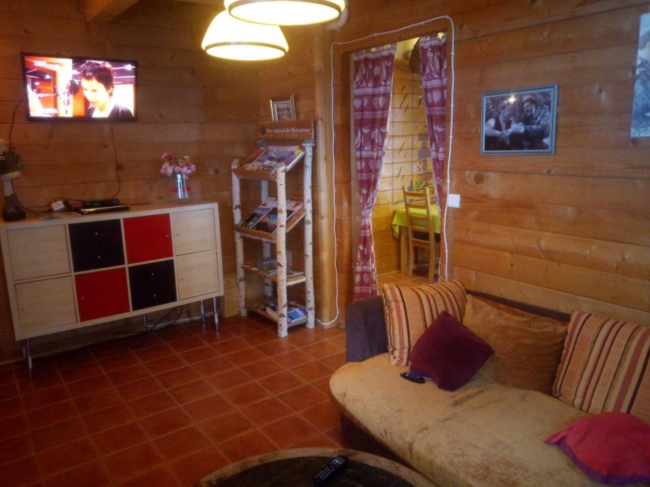 Le Chalet Des Buisses Hotel Roubion Екстериор снимка