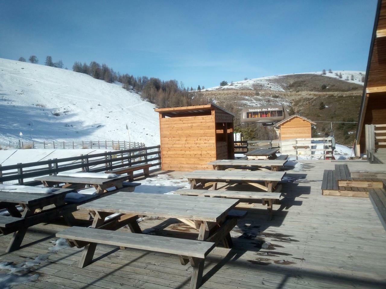 Le Chalet Des Buisses Hotel Roubion Екстериор снимка